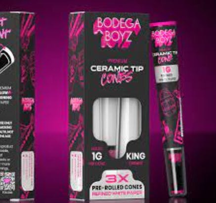 Photograph of product: 3 Pack - King Ceramic Tip Cone 1g - 3g - Retail