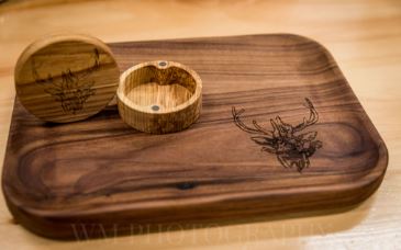 Photograph of product: Caribou Rolling Tray