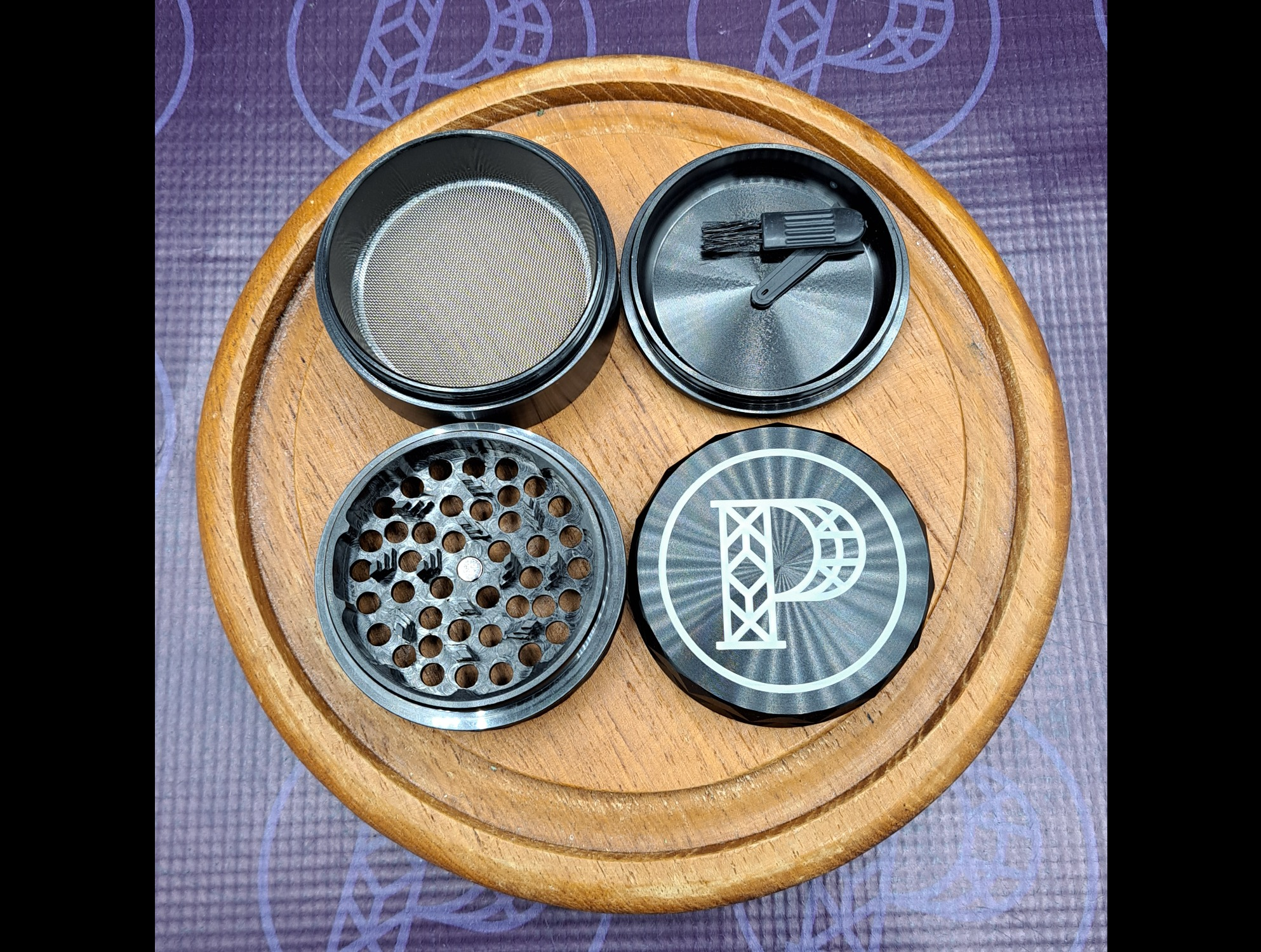 Photograph of product: Grinder - P Logo - Black