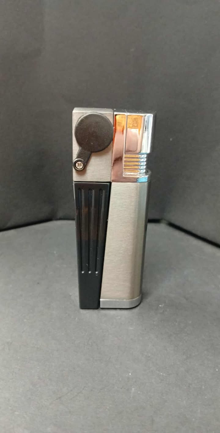 Photograph of product: PIPE/LIGHTER SET | $17