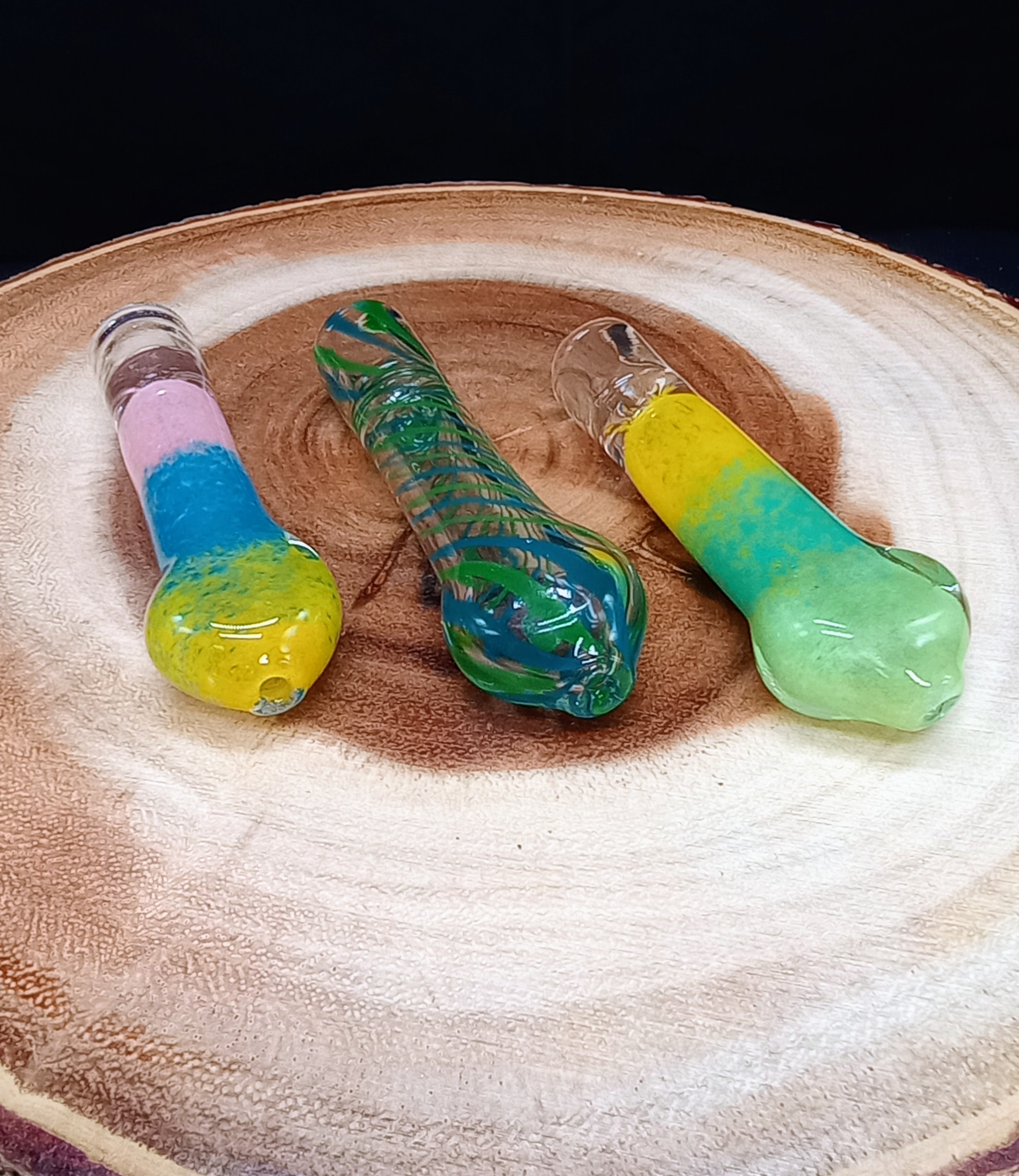 Photograph of product: Luvbuds Glass Chillum