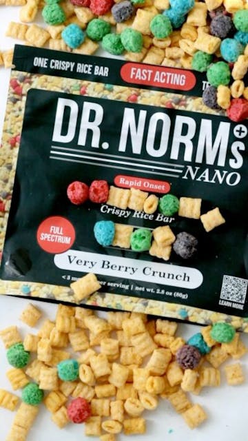 Photograph of product: Very Berry Crunch | 100mg