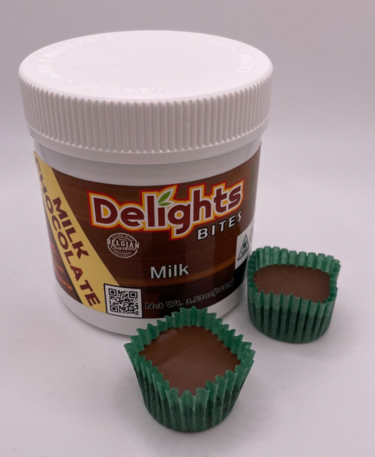 Photograph of product: DELIGHTS BITES - MILK CHOCOLATE CUPS - 10mg 10pk