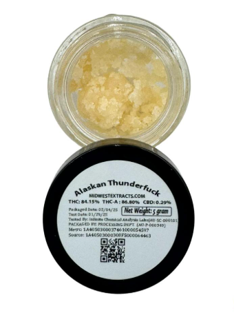 Photograph of product: Alaskan Thunderfuck | Midwest Extracts | Live Resin Concentrate