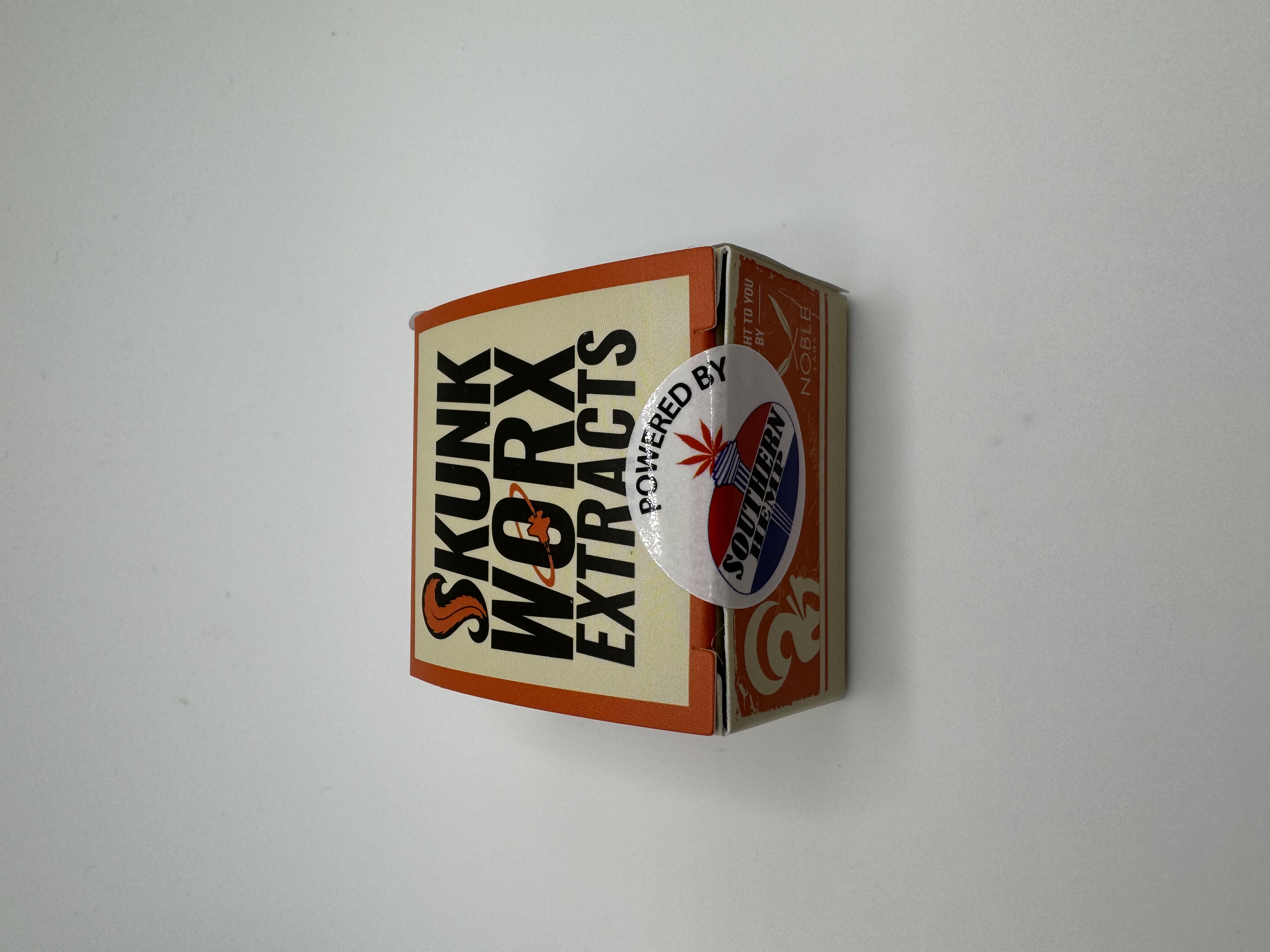 Photograph of product: Skunk Worx Cured Resin | Blueberry Muffins | Concentrate