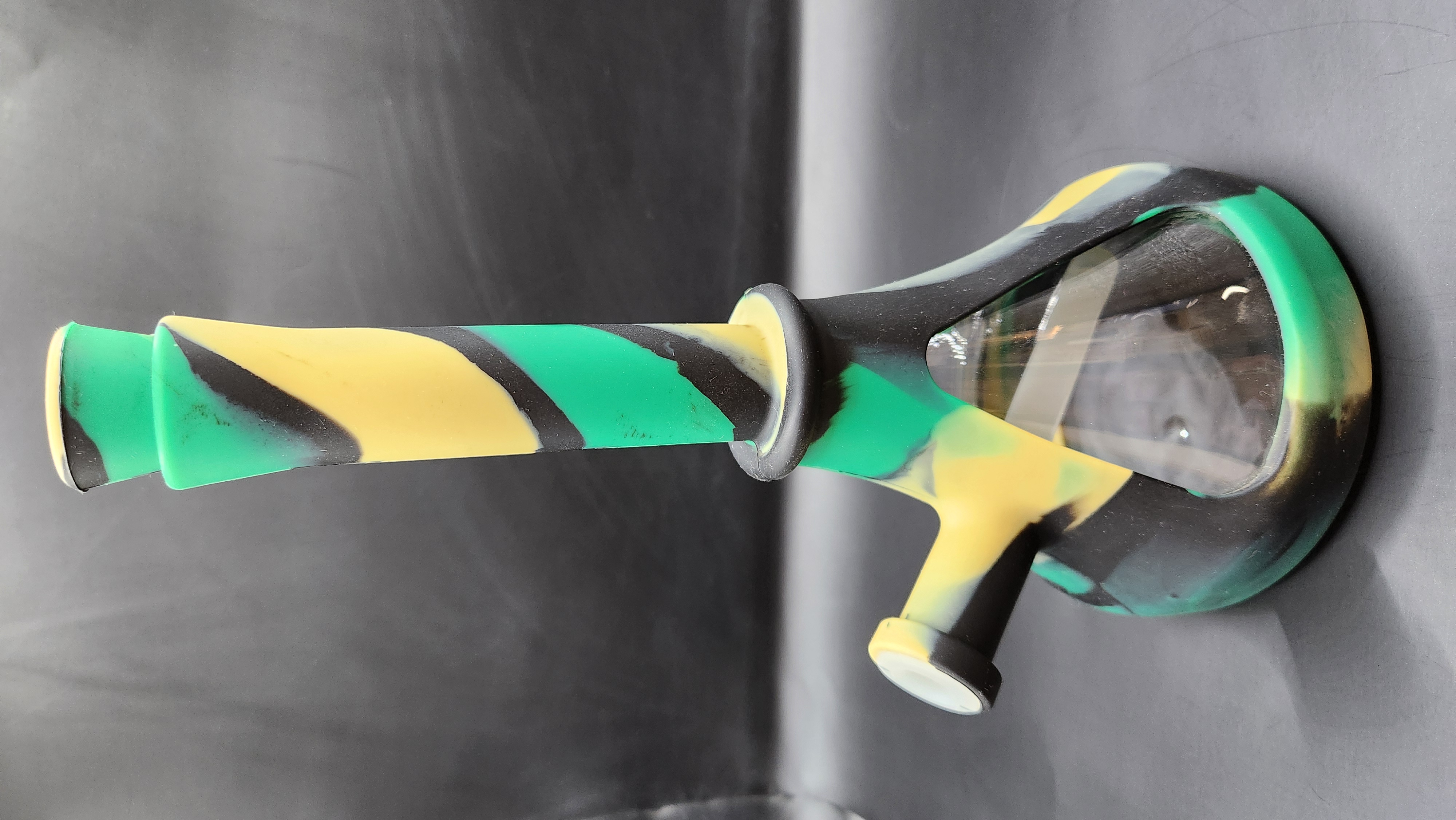 Photograph of product: Glass and Silicone Bong
