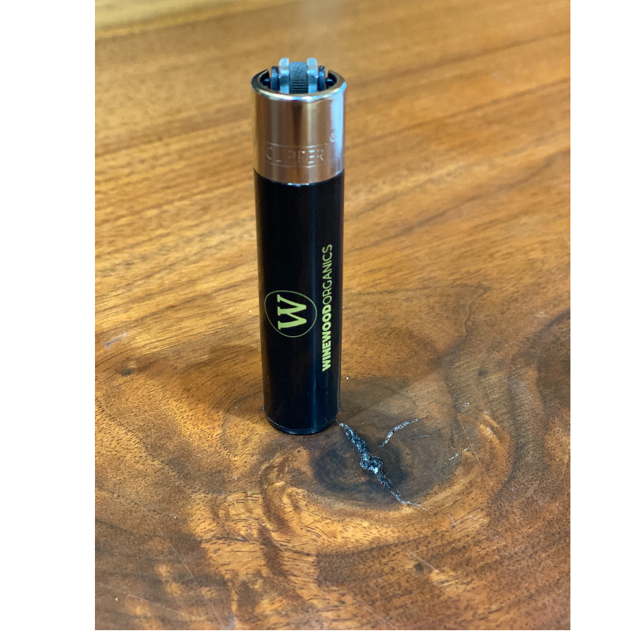 Photograph of product: Clipper Lighter