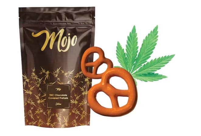 Photograph of product: Edible - Mojo - (200mg) - Chocolate Covered Pretzels - (Oui'd)