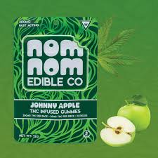 Photograph of product: Nom Nom Edibles Co. | Johnny Apple | 200mg Gummies