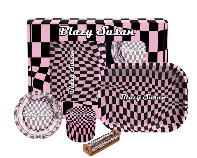 Photograph of product: Blazy Susan Smoker's Kit (Trippy Checkers)