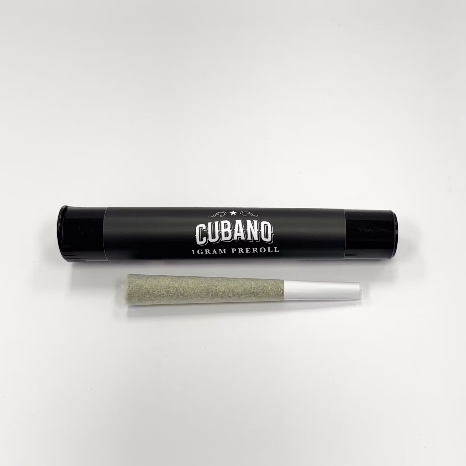 Photograph of product: French Royale Pre-Roll | 0.5g