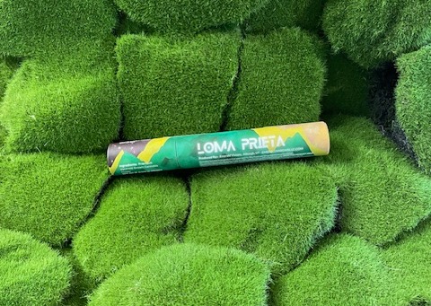 Photograph of product: Hemp Leaf Blunt Single | Loma Preita | Emerald Visions
