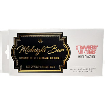 Photograph of product: MIDNIGHT ROOTS | CREAMY STRAWBERRY MILKSHAKE CHOCOLATE MIDNIGHT BAR | 200MG