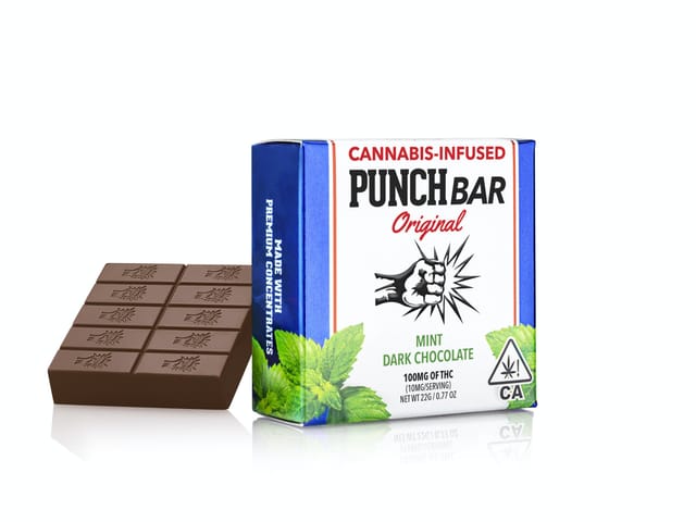 Photograph of product: Mint Dark Chocolate Bar | 100MG
