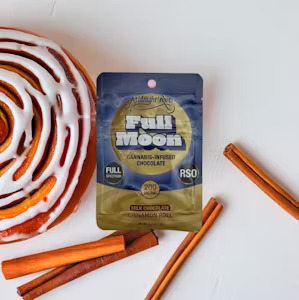 Photograph of product: Edible - Midnight Roots - (200mg) - RSO Cinnamon Roll Milk Chocolate Full Moon - (Hybrid)