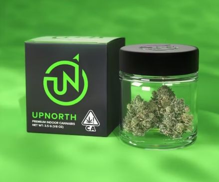 Photograph of product: Up North - Maui Wowie - 3.5g Flower - 