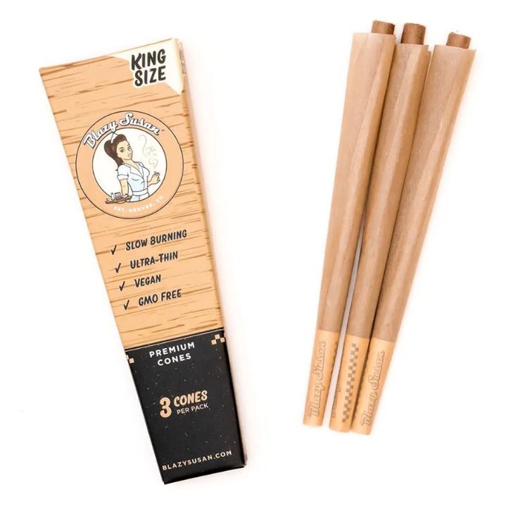Photograph of product: Blazy Susan Unbleached Pre- Rolled Cones King Size 3PK (A0153)