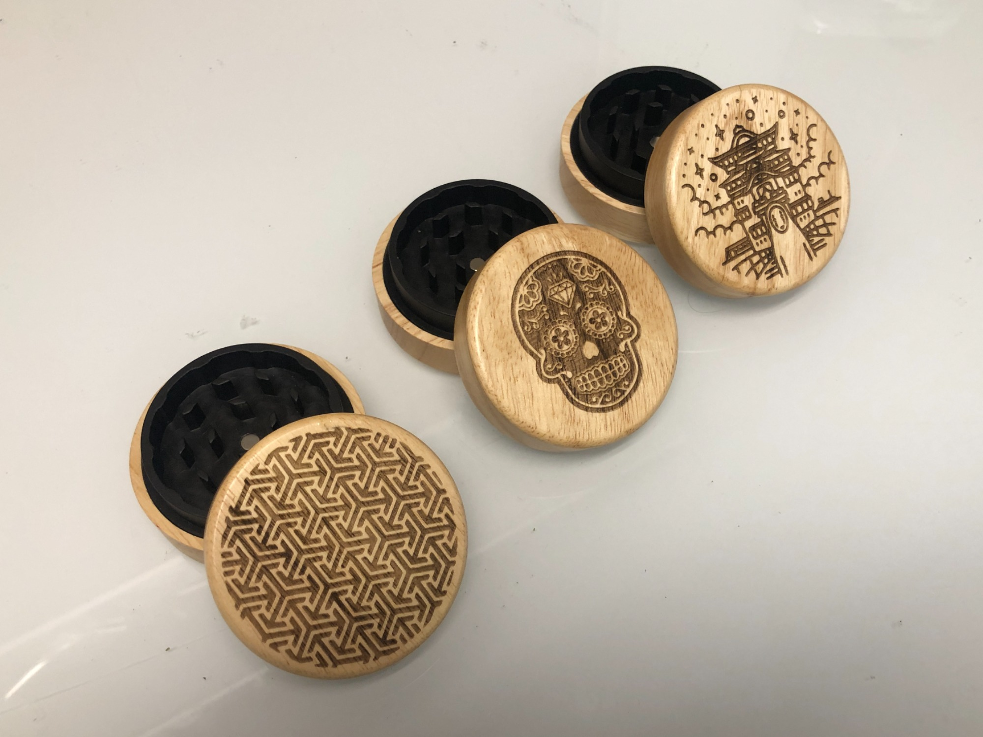 Photograph of product: 2 Piece Wood Grinder