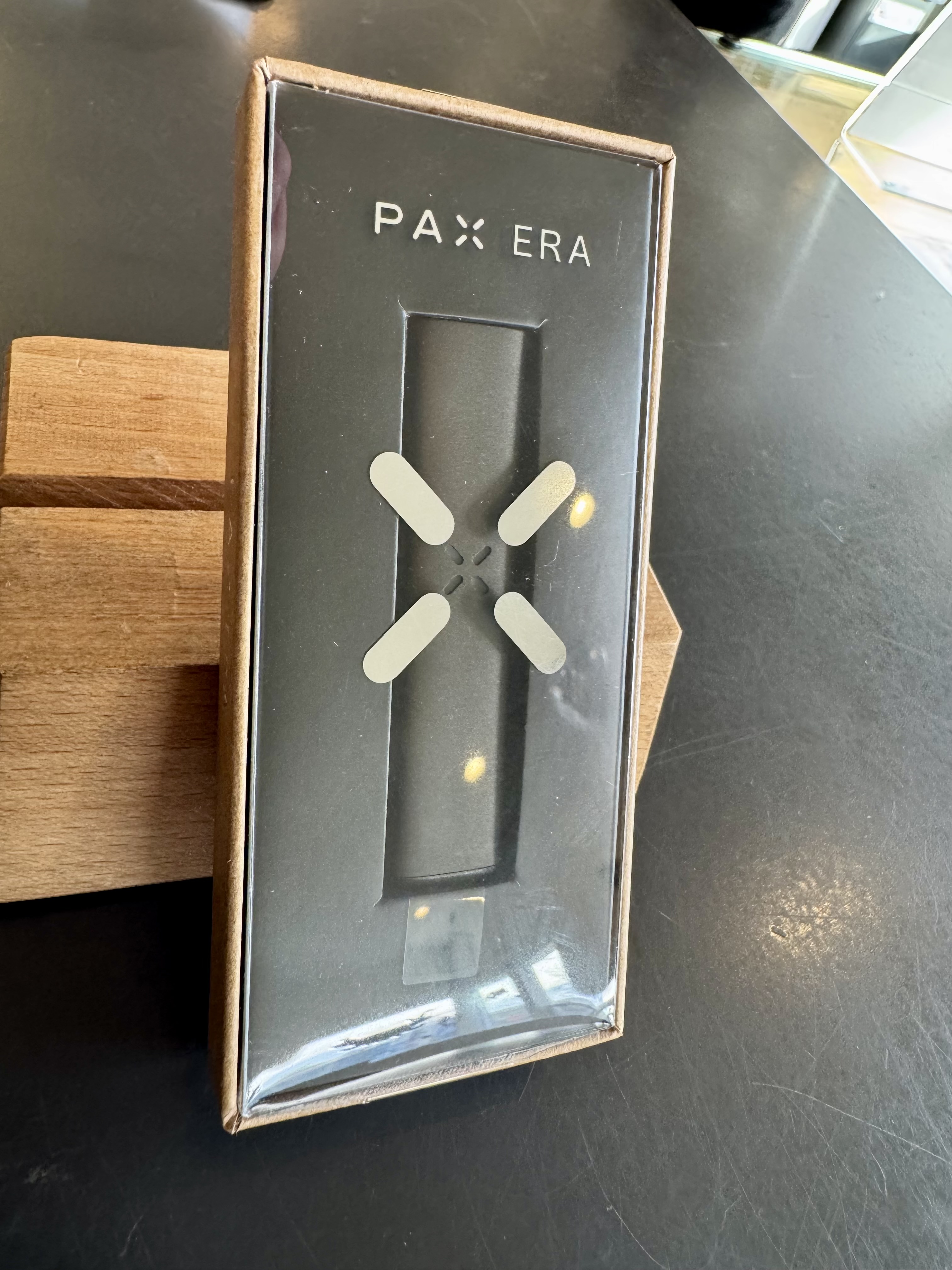 Photograph of product: PAX Era Life Battery (Black)