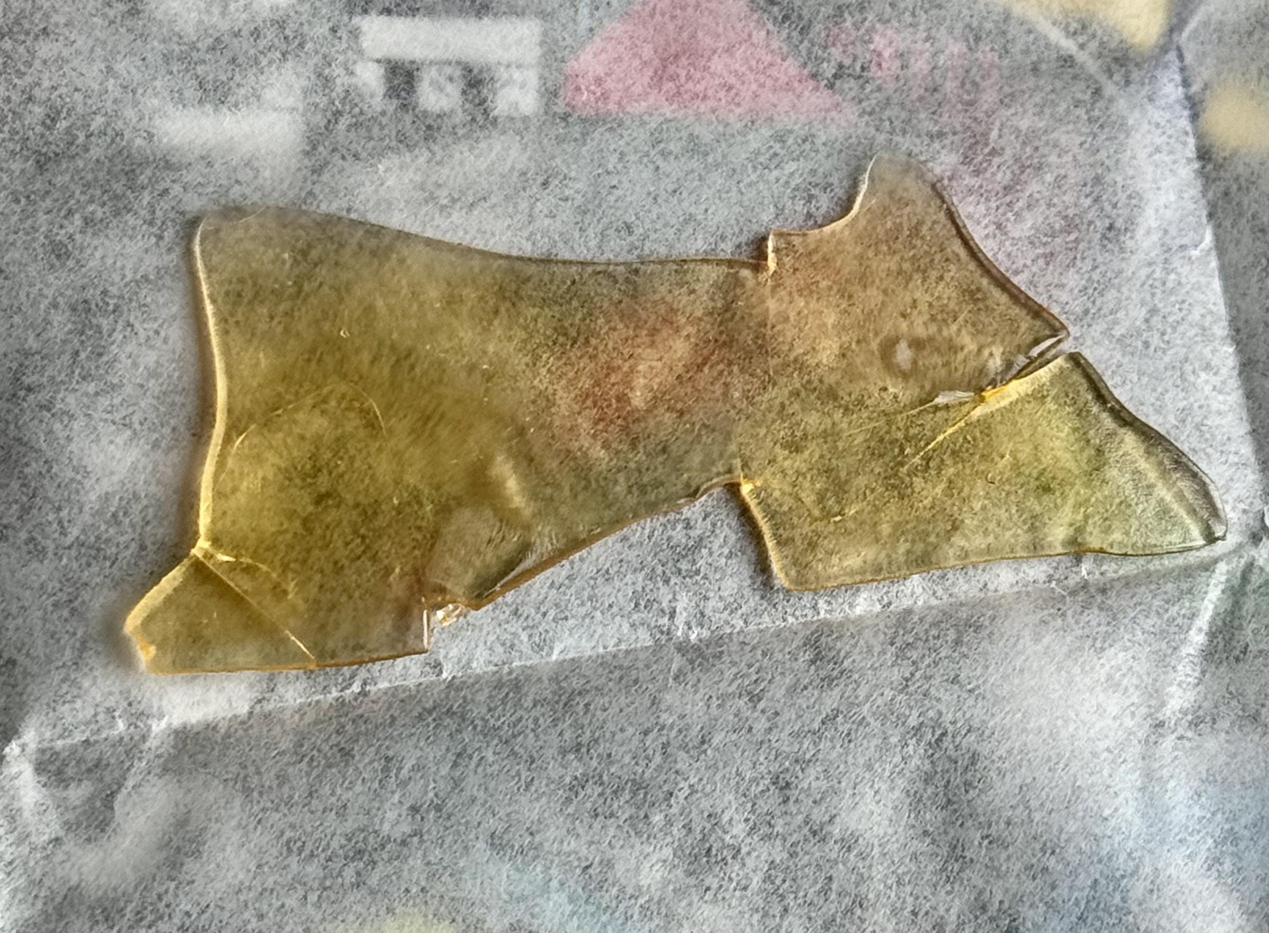 Photograph of product: NEWT BROS - 1g GLUE #4 AXO SHATTER