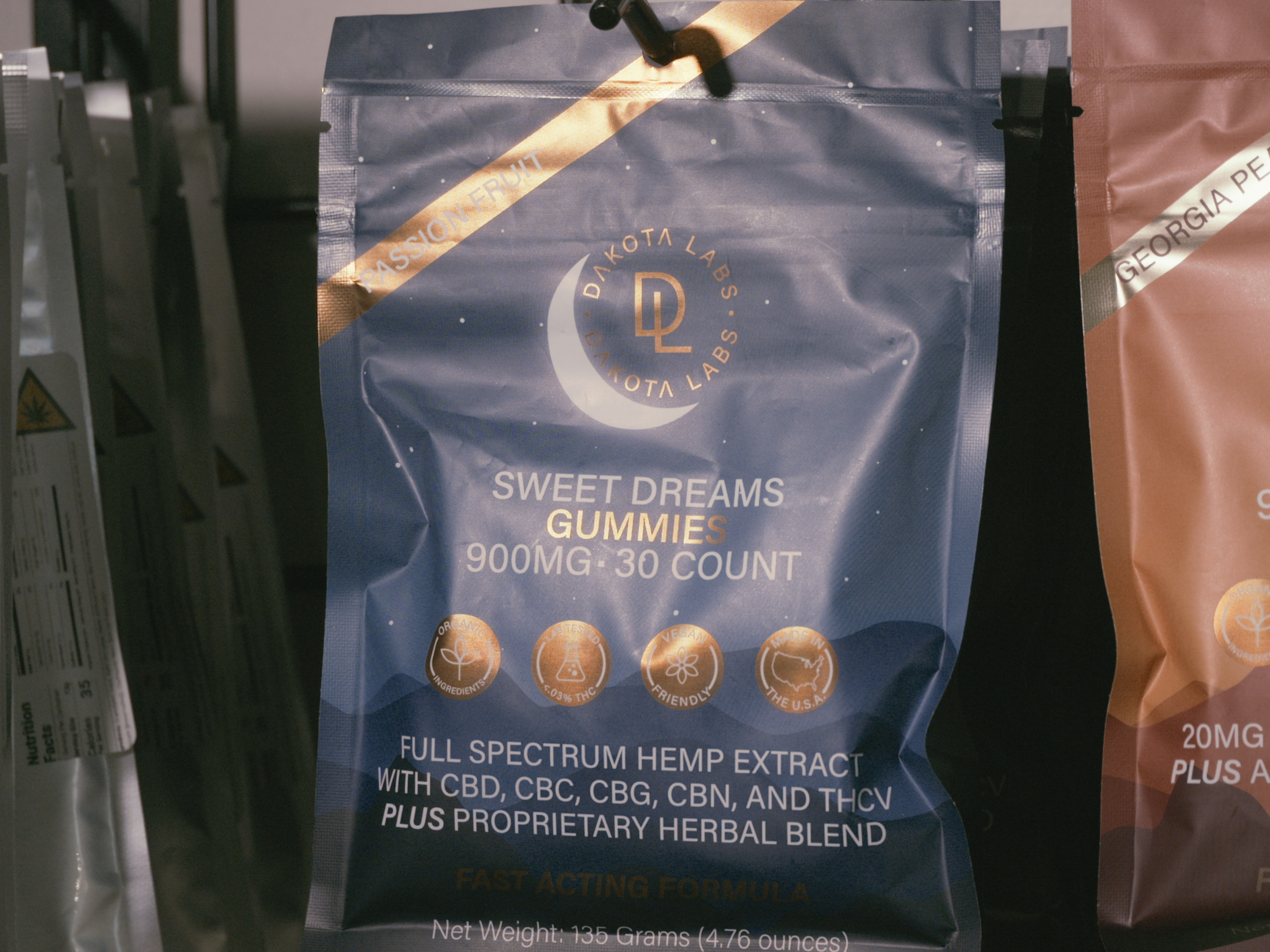 Photograph of product: Dakota Labs - Sweet Dreams Gummies - CBD - 900 mg