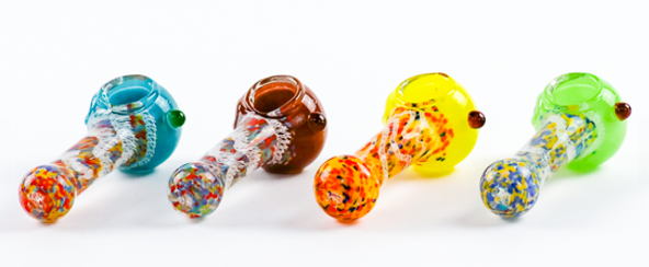 Photograph of product: Capped Spoon Latticinio Frit Color 4.5" Pipe