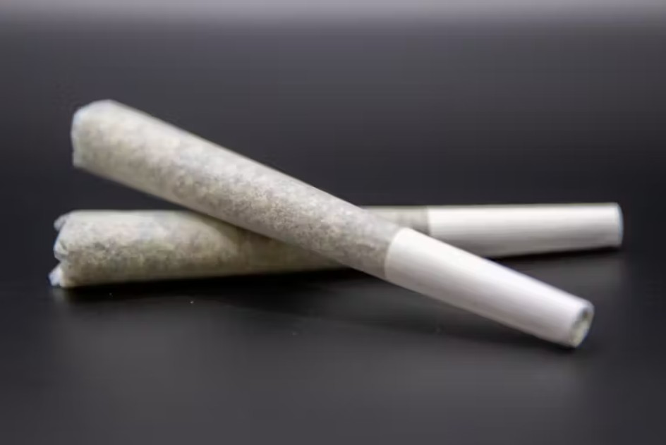 Photograph of product: Mockingbird | .5g 2pk | Lemon Berry Candy