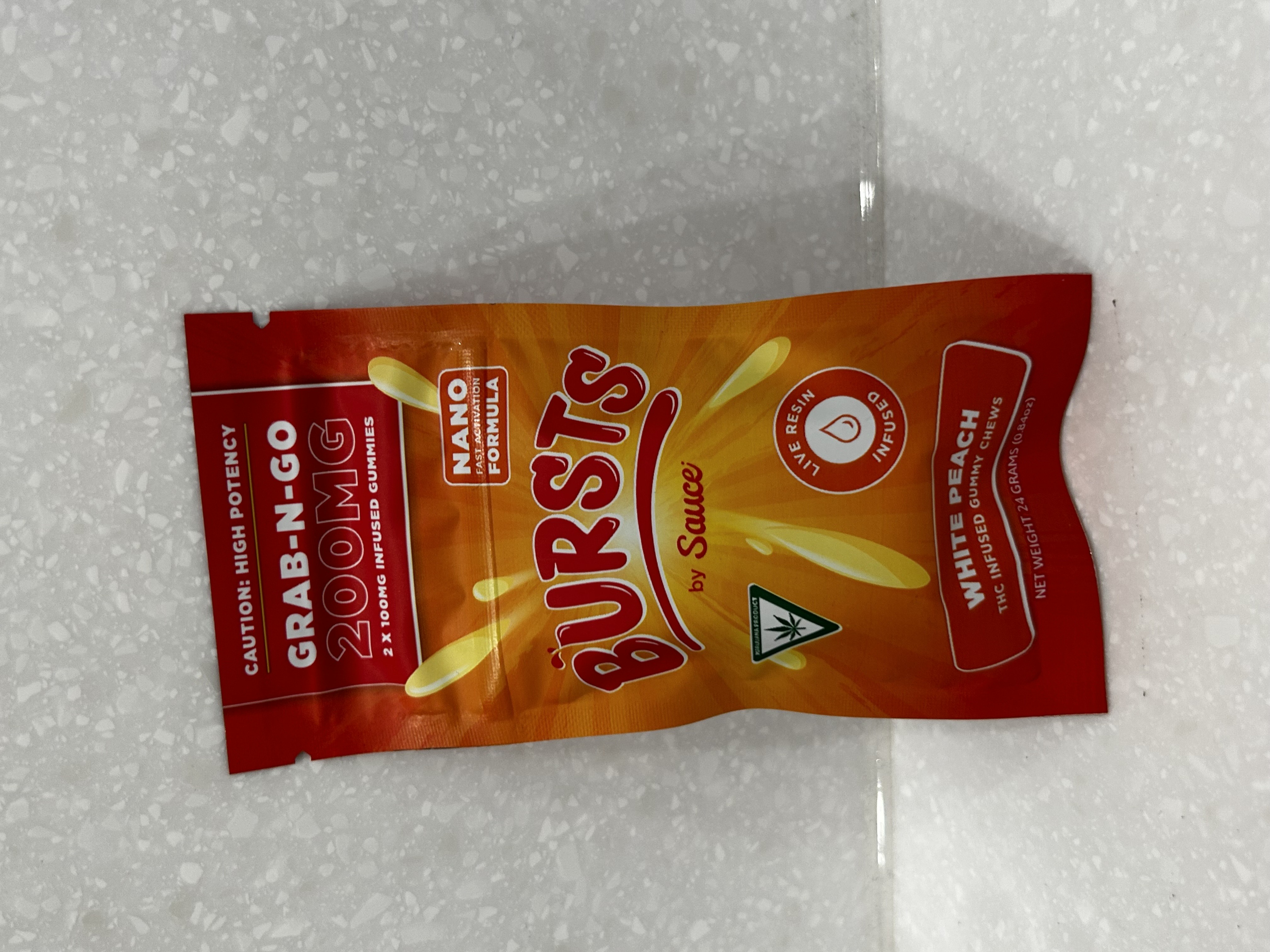 Photograph of product: Bursts | Live Resin Gummies | White Peach | 200mg