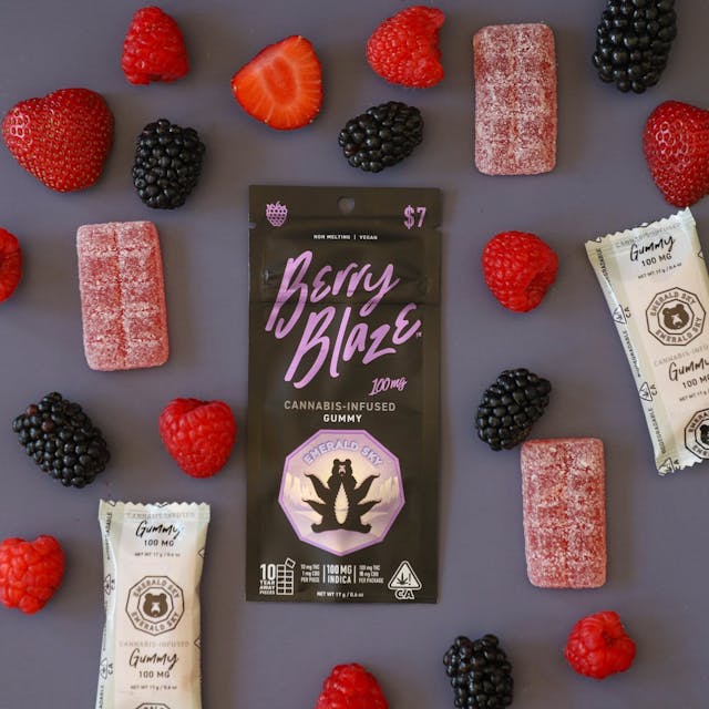 Photograph of product: Berry Blaze | 100mg Gummy - 