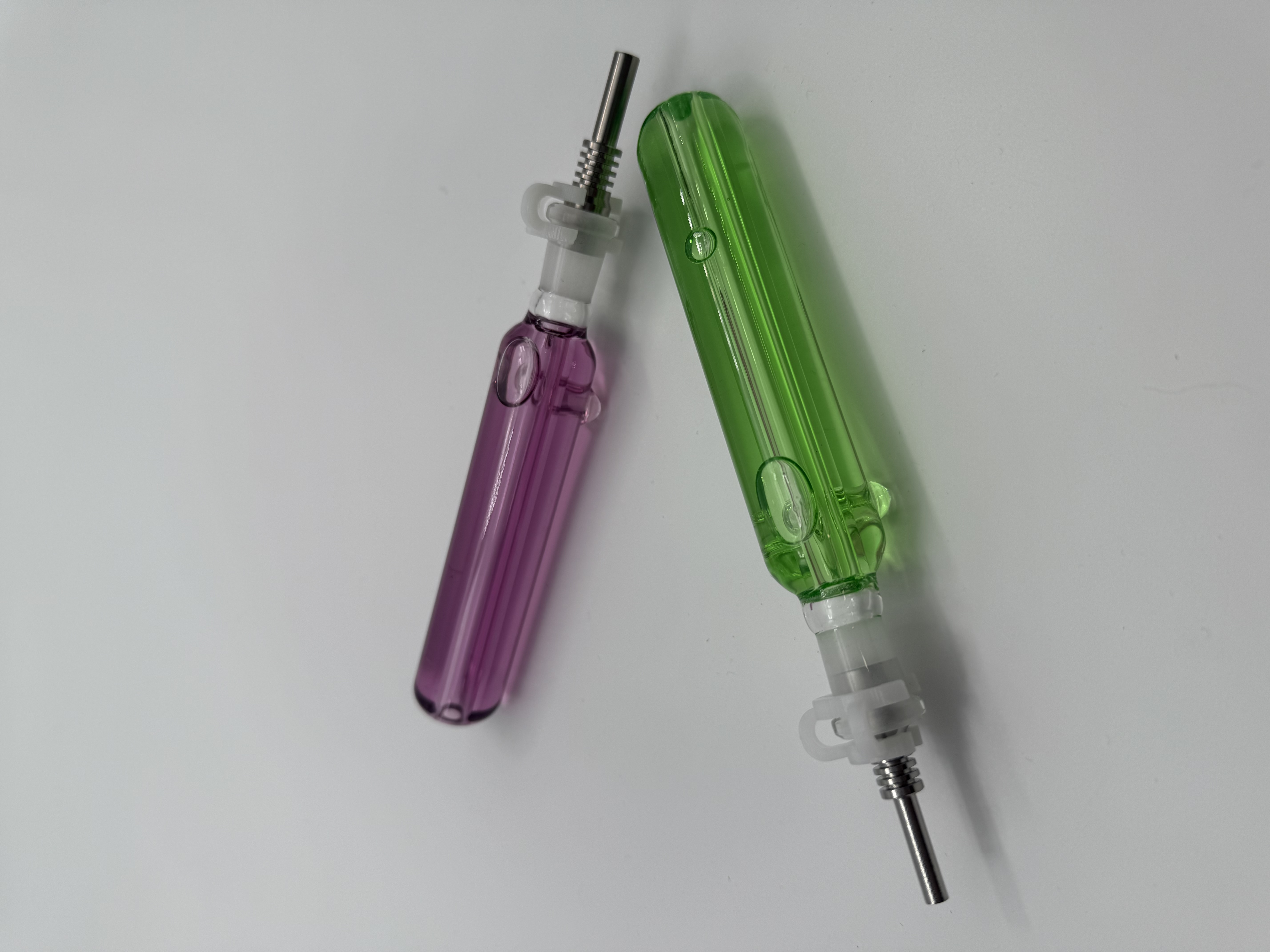 Photograph of product: Glycerin Freezable Glass Dab Straw Nectar Collector