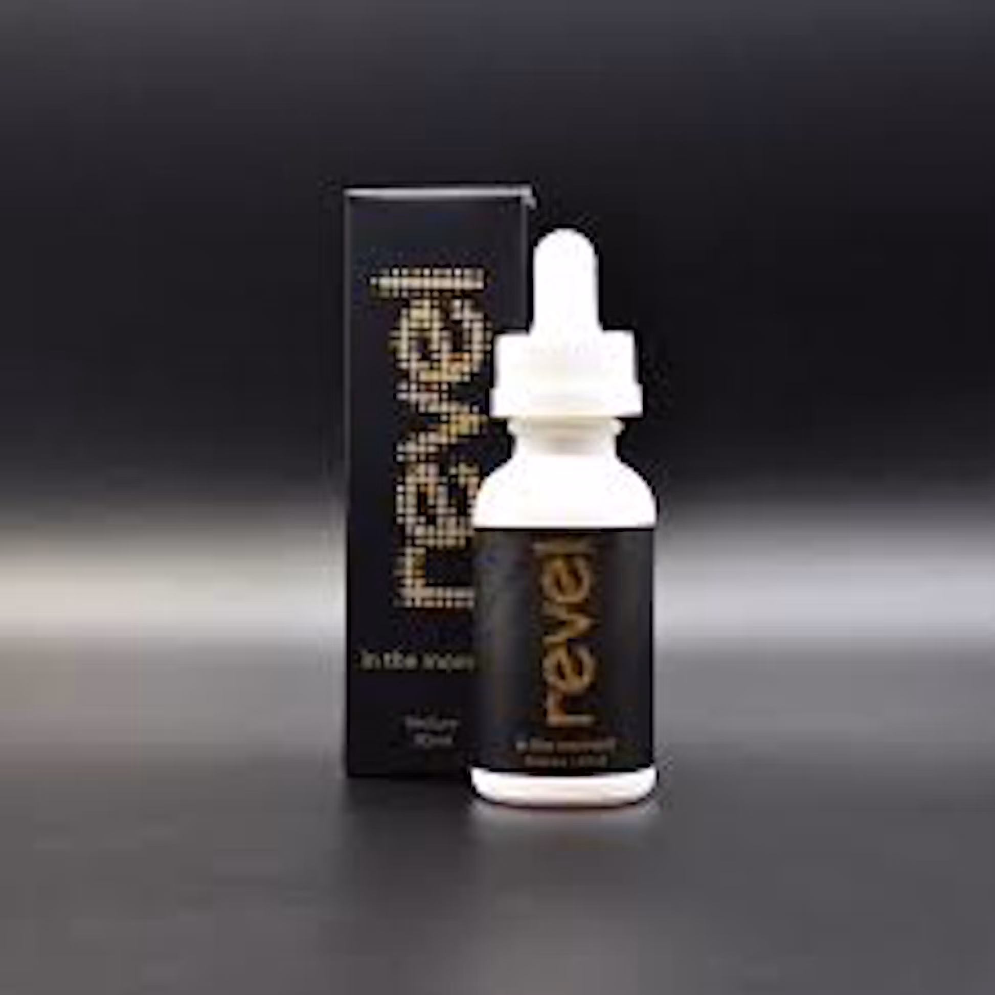Photograph of product: Revel TH-oui Tincture (H) 900mg