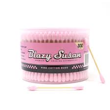 Photograph of Product: Blazy Susan Pink Cotton Buds 300pk