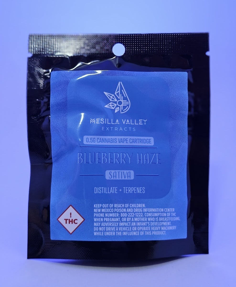 Photograph of product: MVE - Blueberry Haze Distillate .5 Cartridge - Oui'd