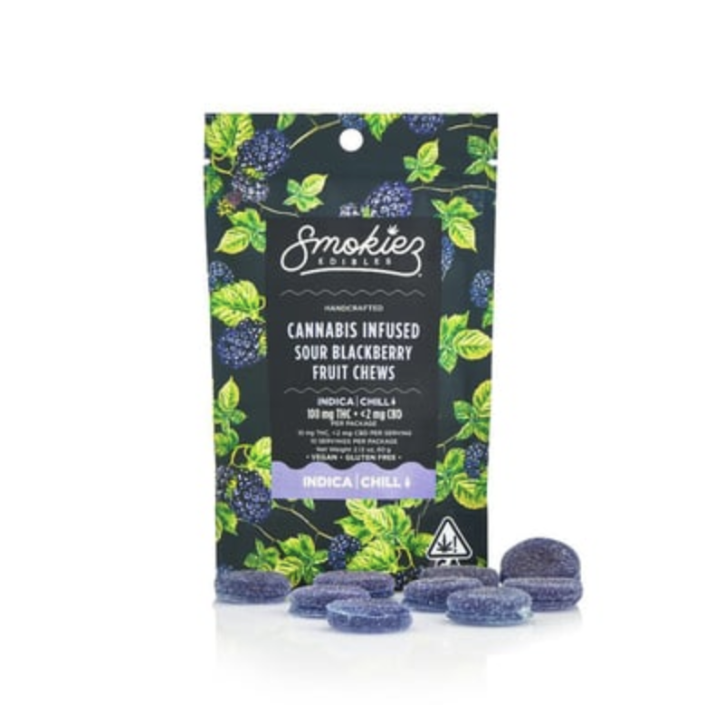 Photograph of product: 100mg Sour Blackberry Oui'd Fruit Chews | Smokiez Edibles
