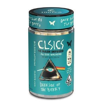 Photograph of product: Clsics - Dark Side Of The Berry - Oui'd - au chocolat Infused Preroll Pack