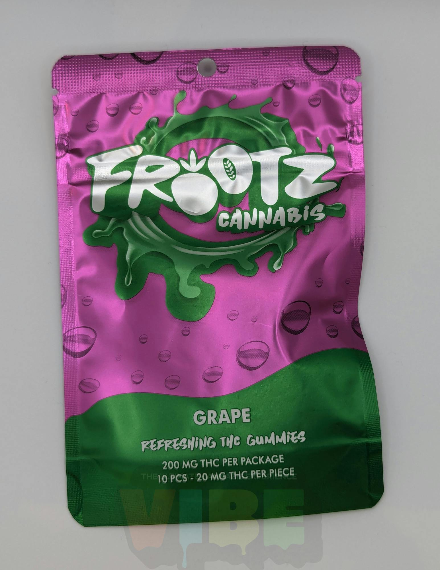 Photograph of product: Frootz - 200mg TH-oui Gummies - Grape