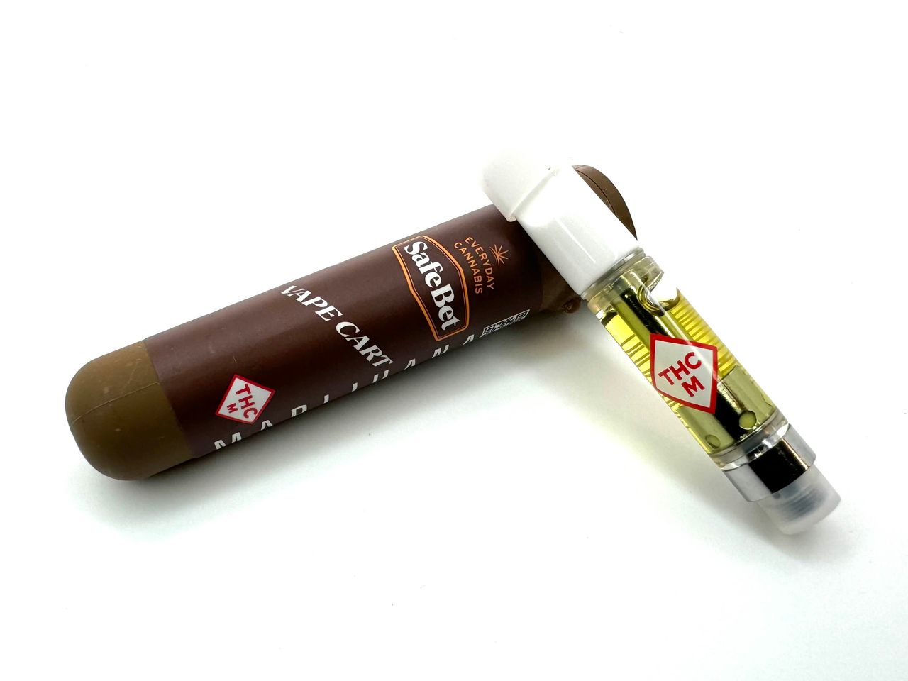 Photograph of product: 1g Vape | Strawberry Cough