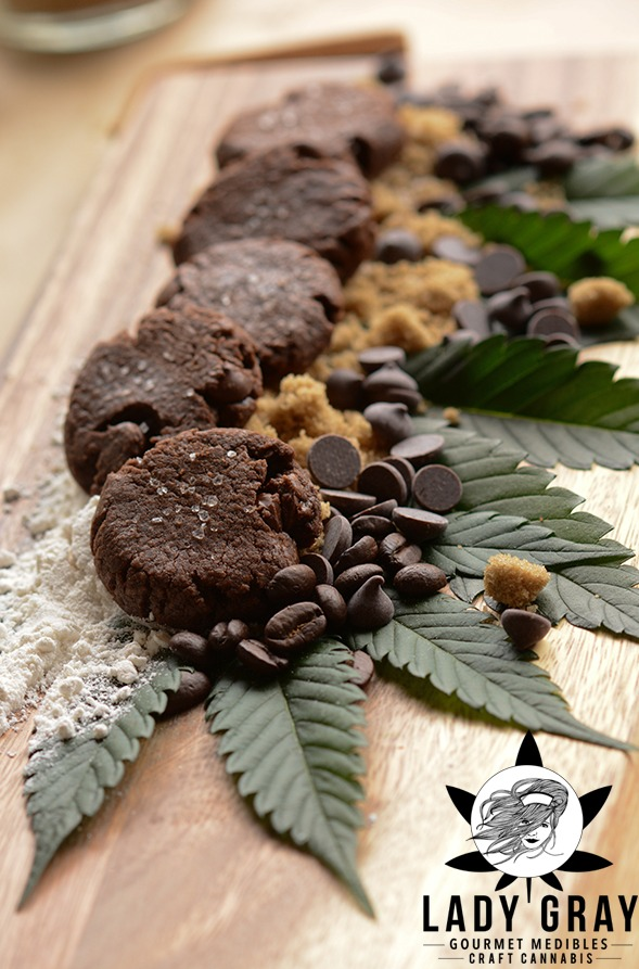 Photograph of product: Mocha Chocolate Chunk (10mg) Single Cookie by Lady Gray