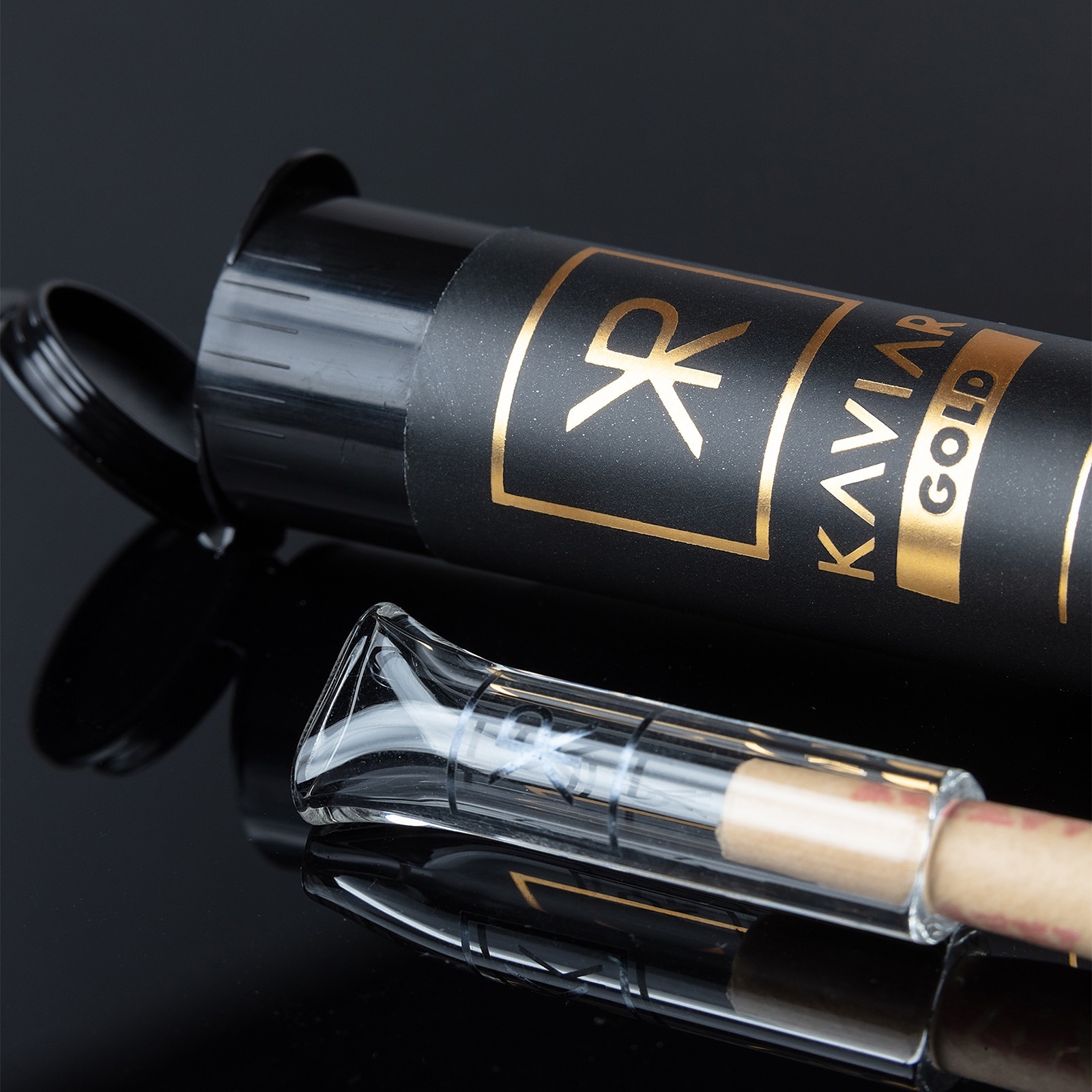 Photograph of product: Kaviar - Gold - Infused Pre-Roll - Pineapple Diesel (S)