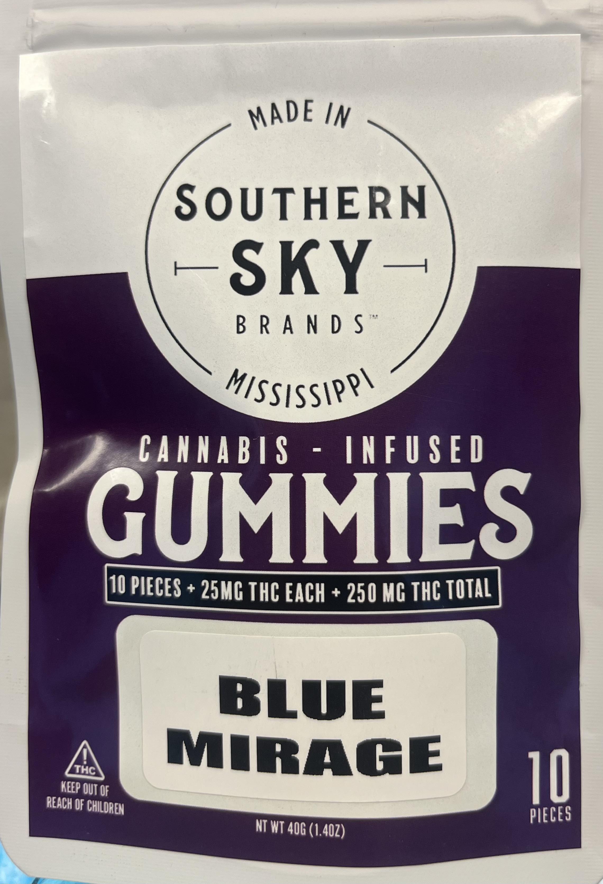 Photograph of product: Southern Sky | 250mg | Blue Mirage | Gummies