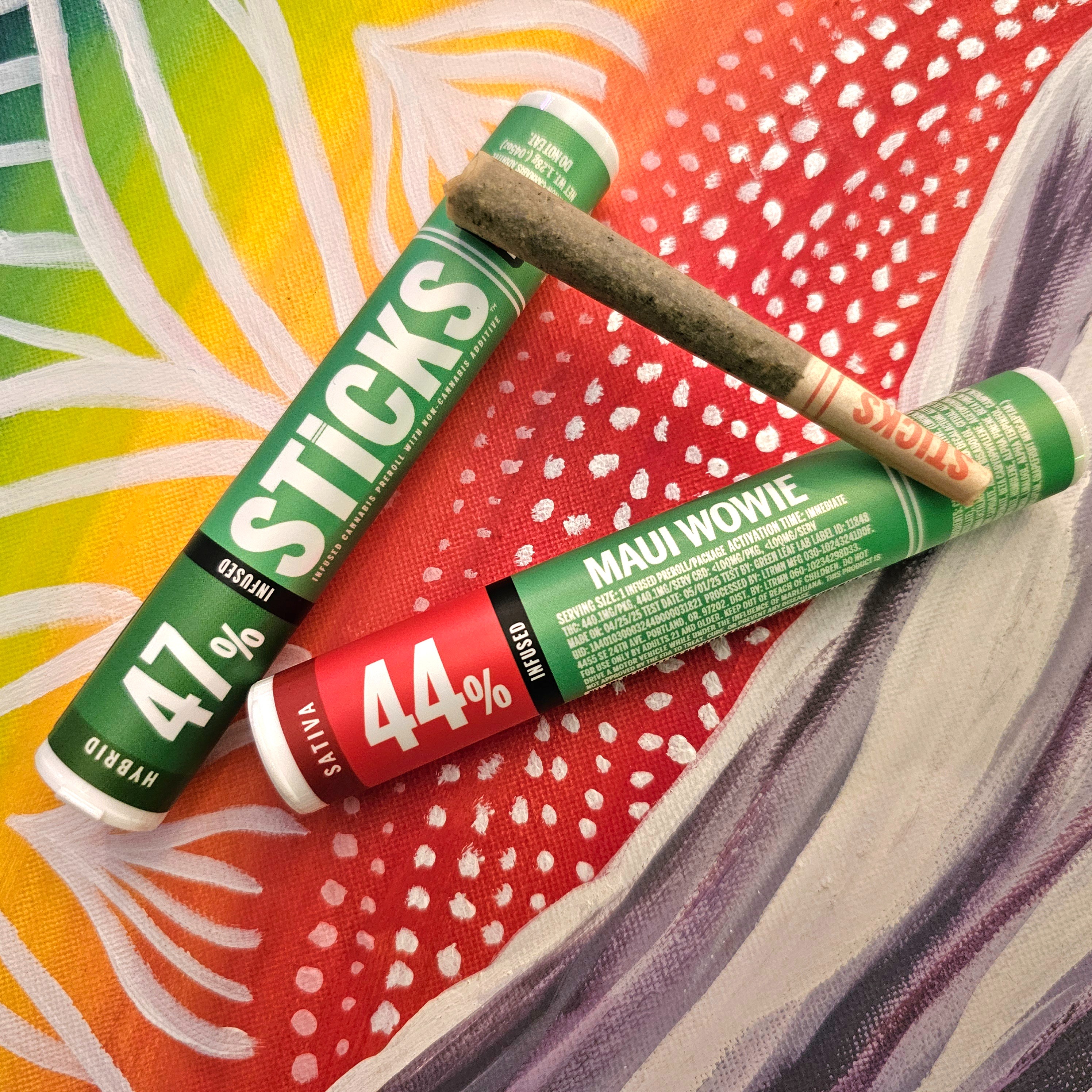 Photograph of product: Sticks 1g Atomic Pop Hybrid Infused Preroll