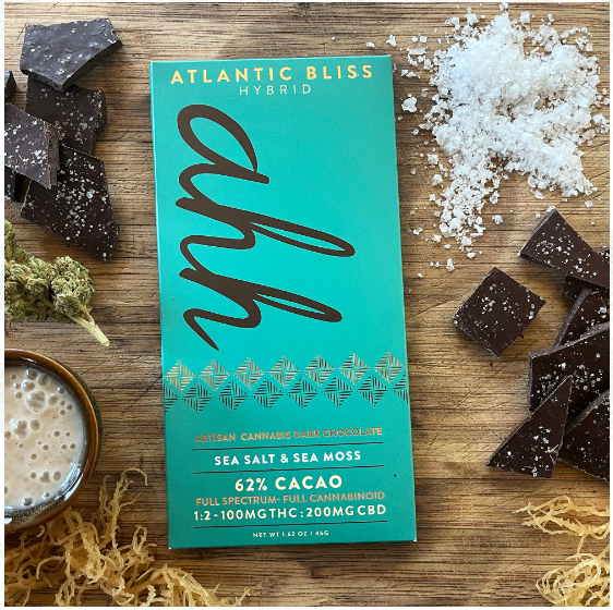 Photograph of product: Chocolate Bar - Atlantic Bliss Sea Salt & Sea Moss RSO 1:2 TH-oui:CBD - 100mg - Treeworks