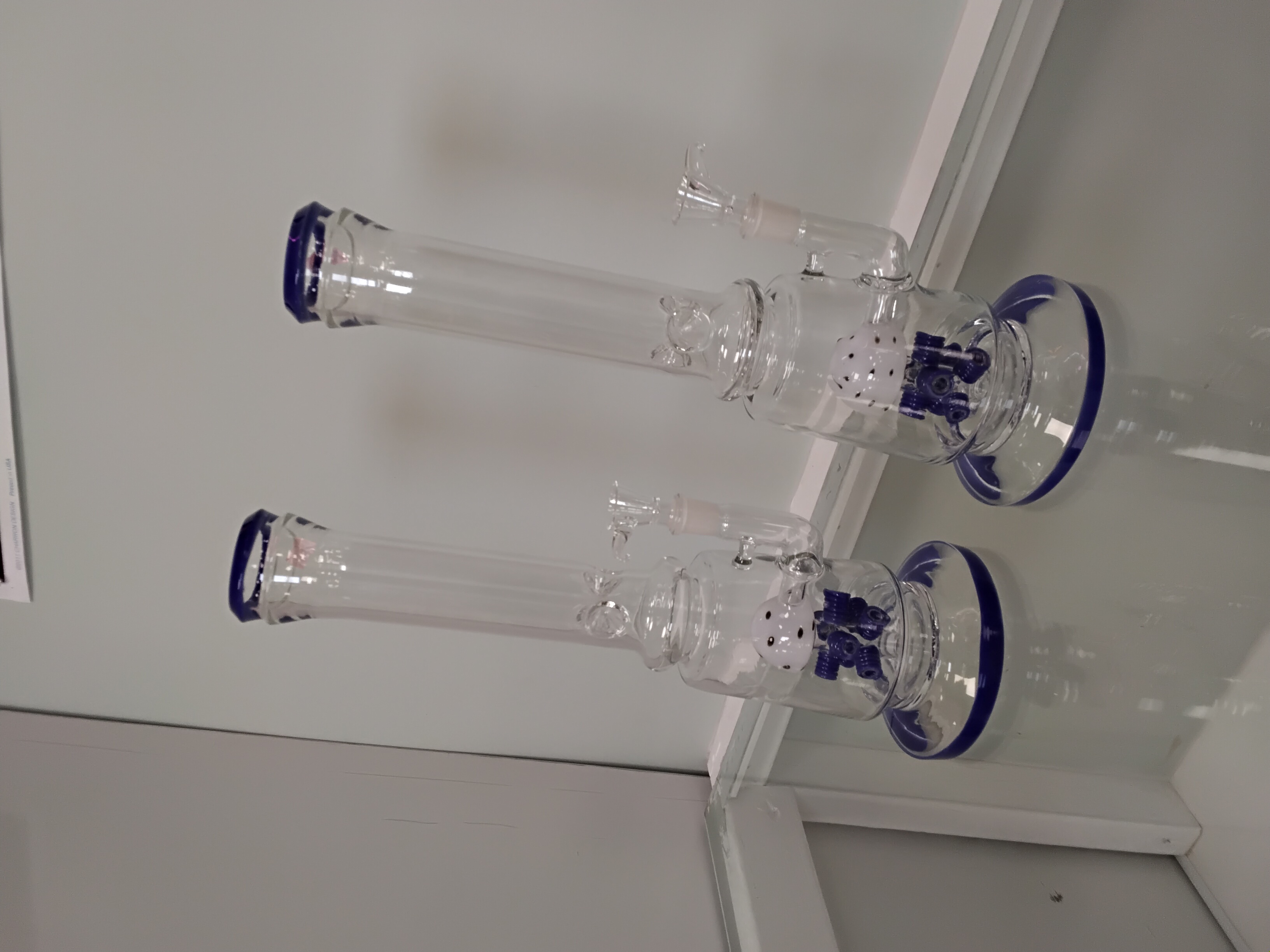 Photograph of product: Coil Jellyfish Waterpipe