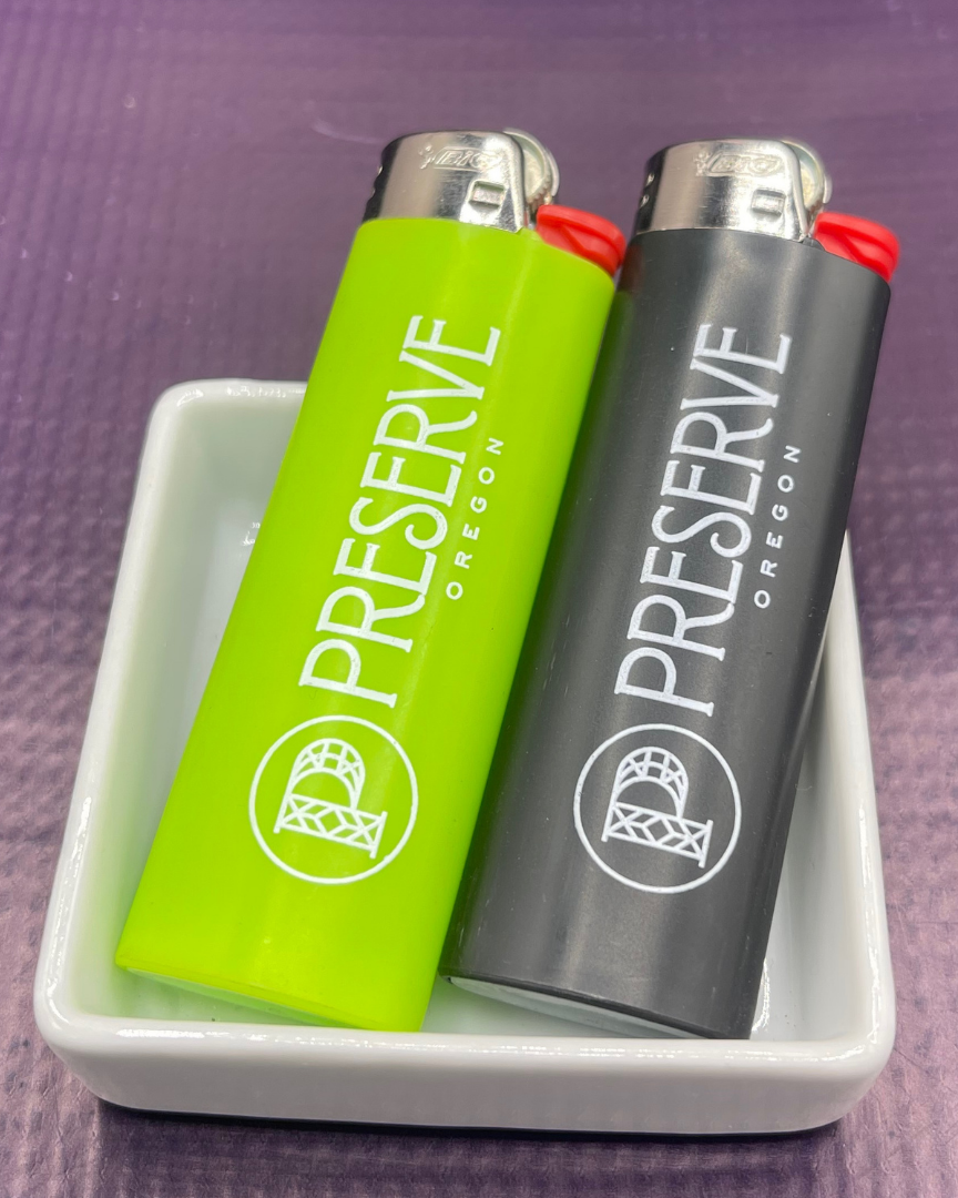 Photograph of product: Lighter - Green Bic - Preserve logo