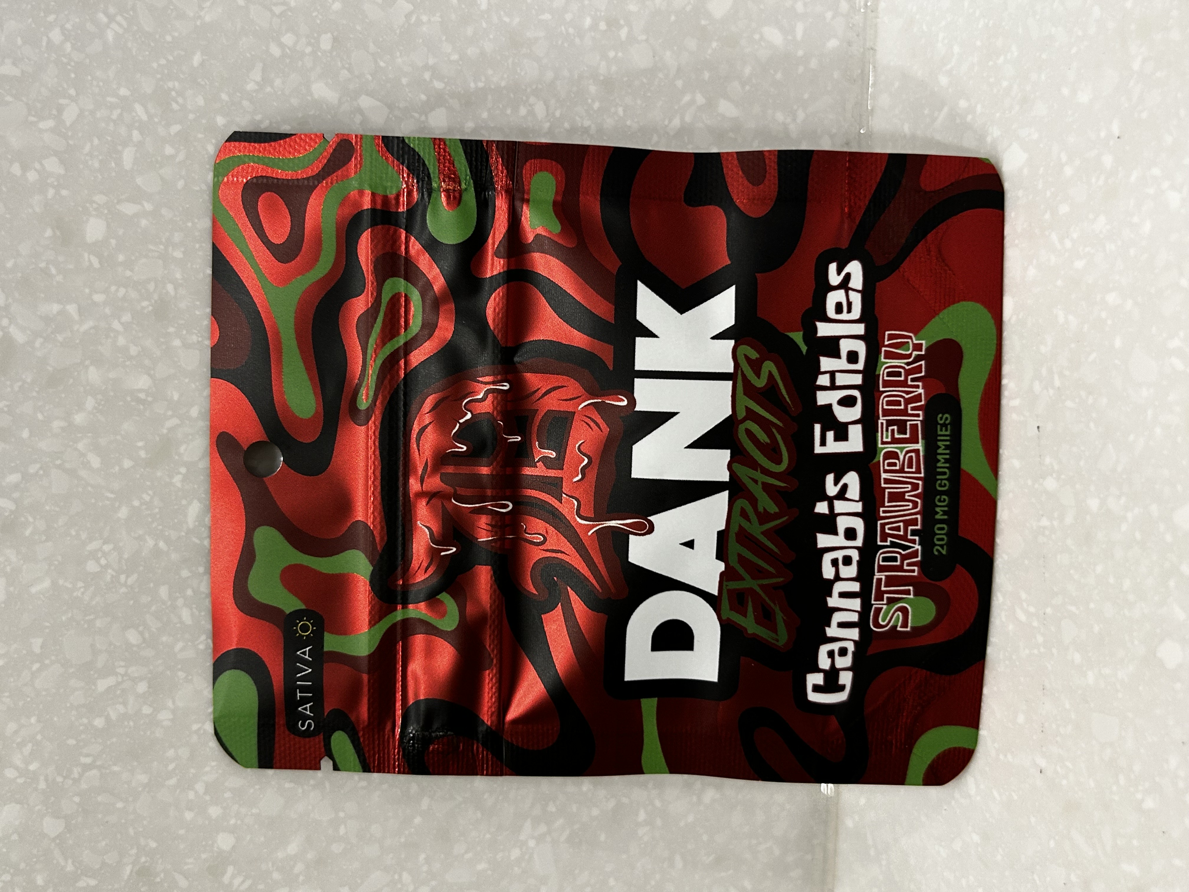 Photograph of product: Dank | Gummies | Strawberry | 200mg
