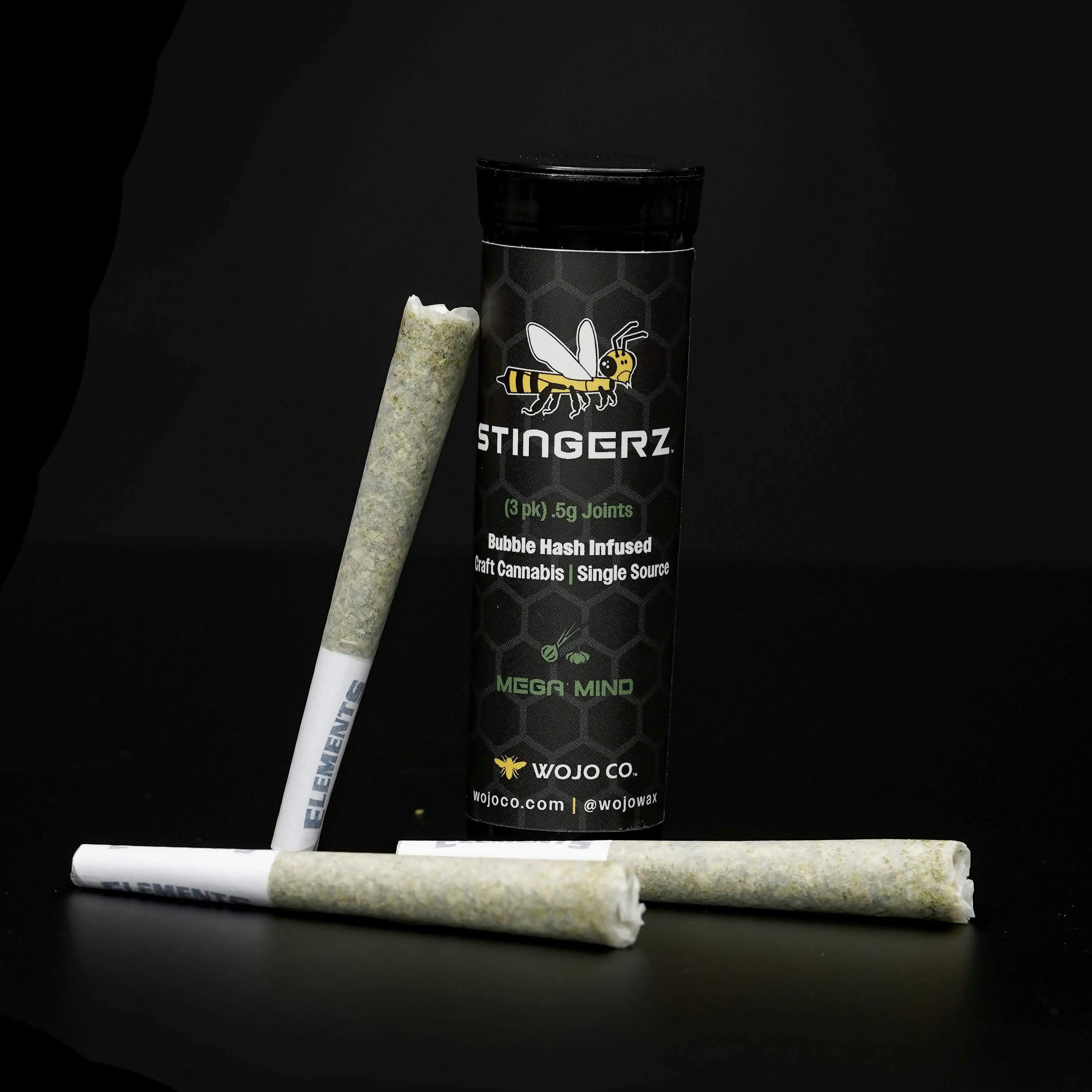 Photograph of product: Mega Mind Water au chocolat Infused Stingerz 3-Pack