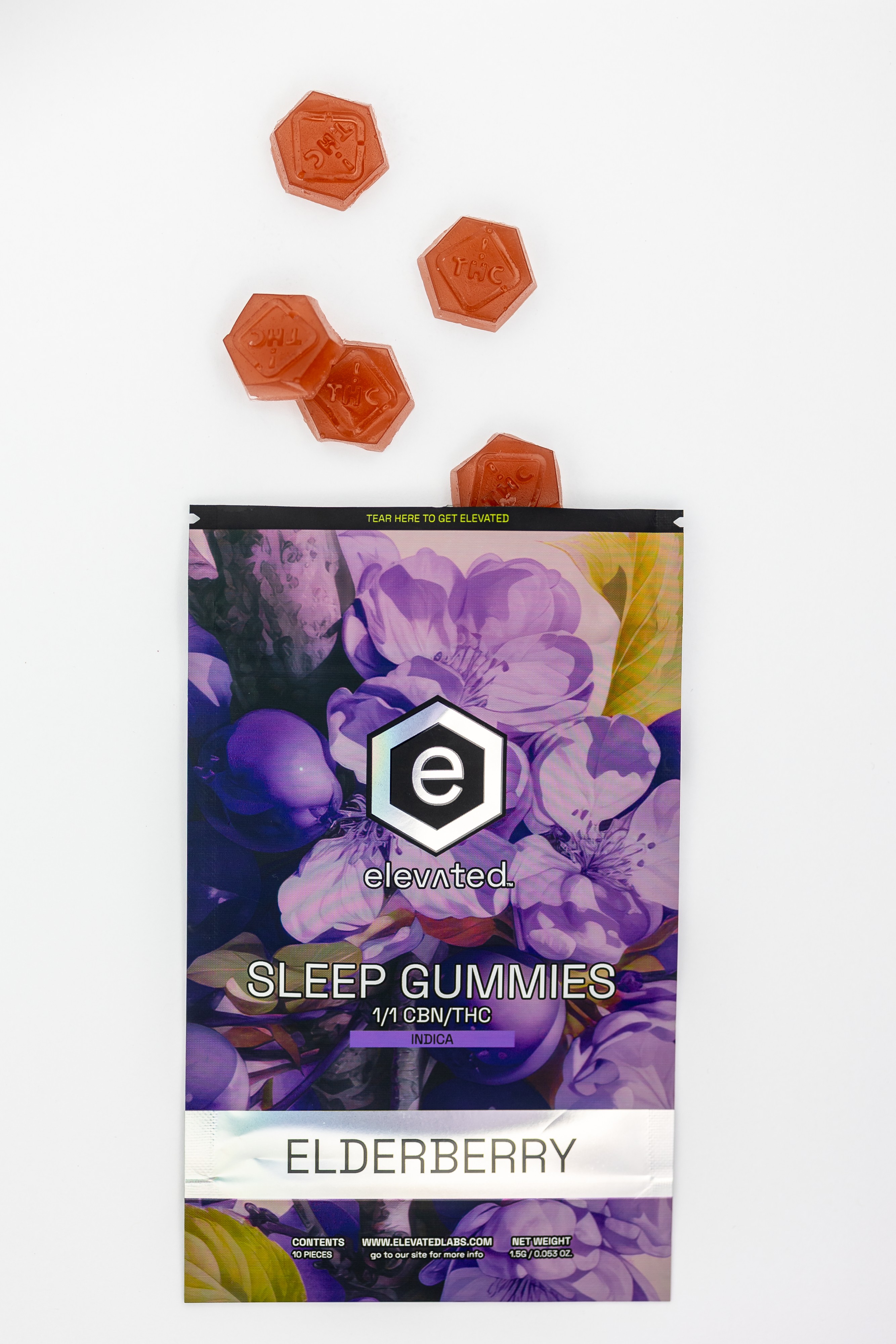 Photograph of product: Elevated Rare Gummies - Nightberry Sleep 100mg