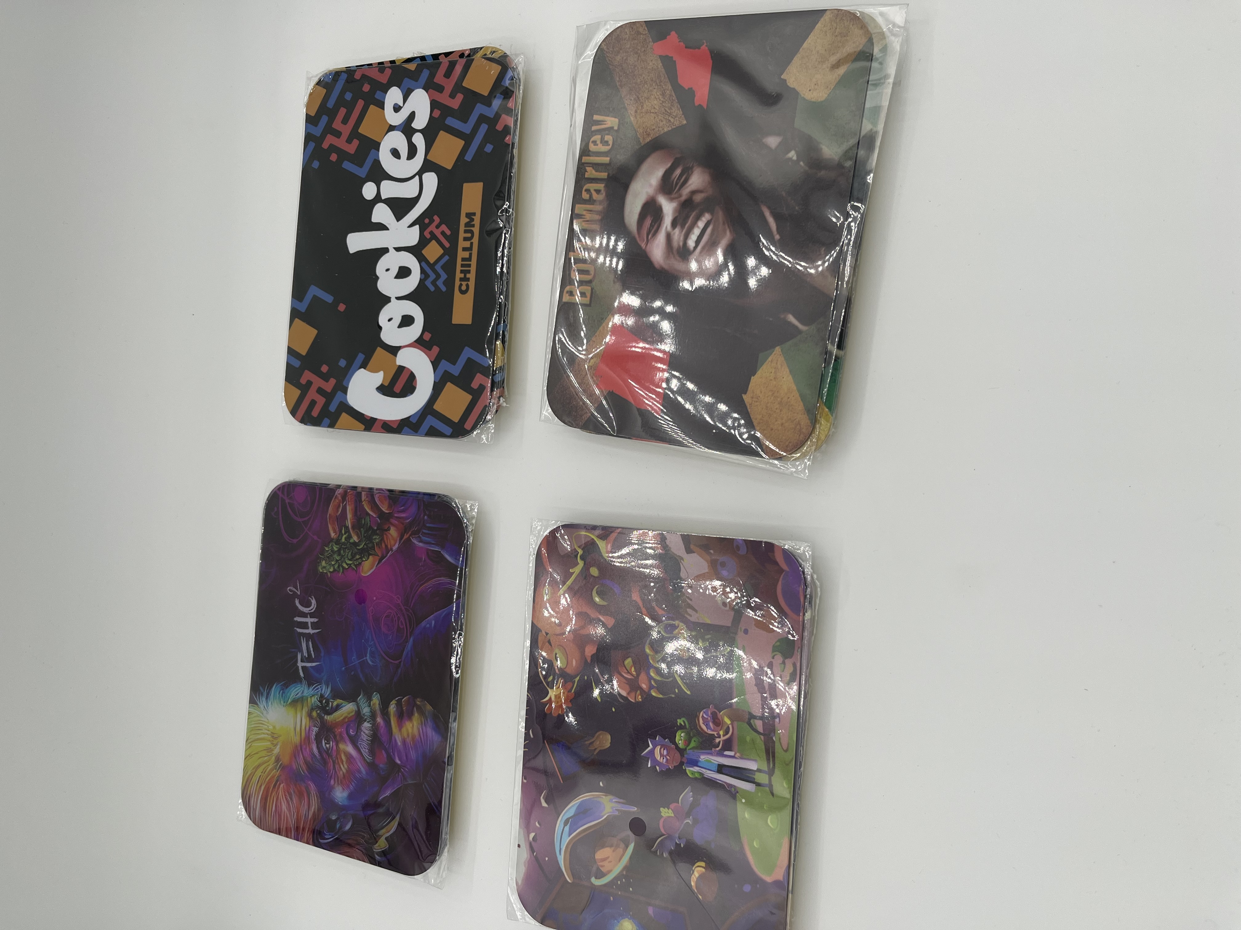 Photograph of product: Assorted Rolling Tray With Lid | Mini