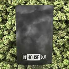 Photograph of product: White Hot Guava 14 x Black Velvet | 3.5g