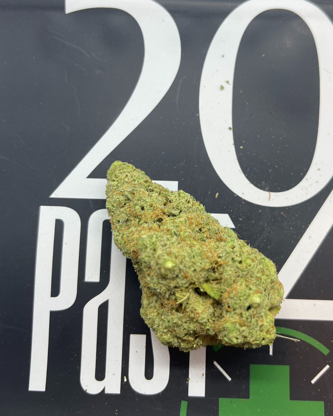 Photograph of product: True North Collective | Rainbow Belts 2.0 | Bulk Flower - Hybrid - 28g